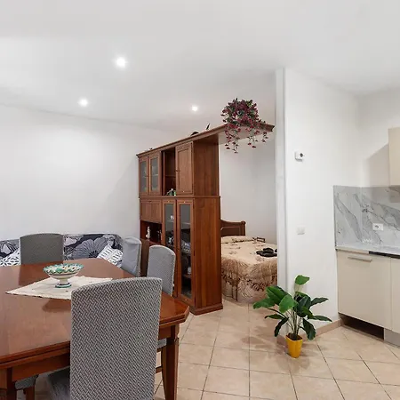 Da Giorgio Lejlighed Sanremo